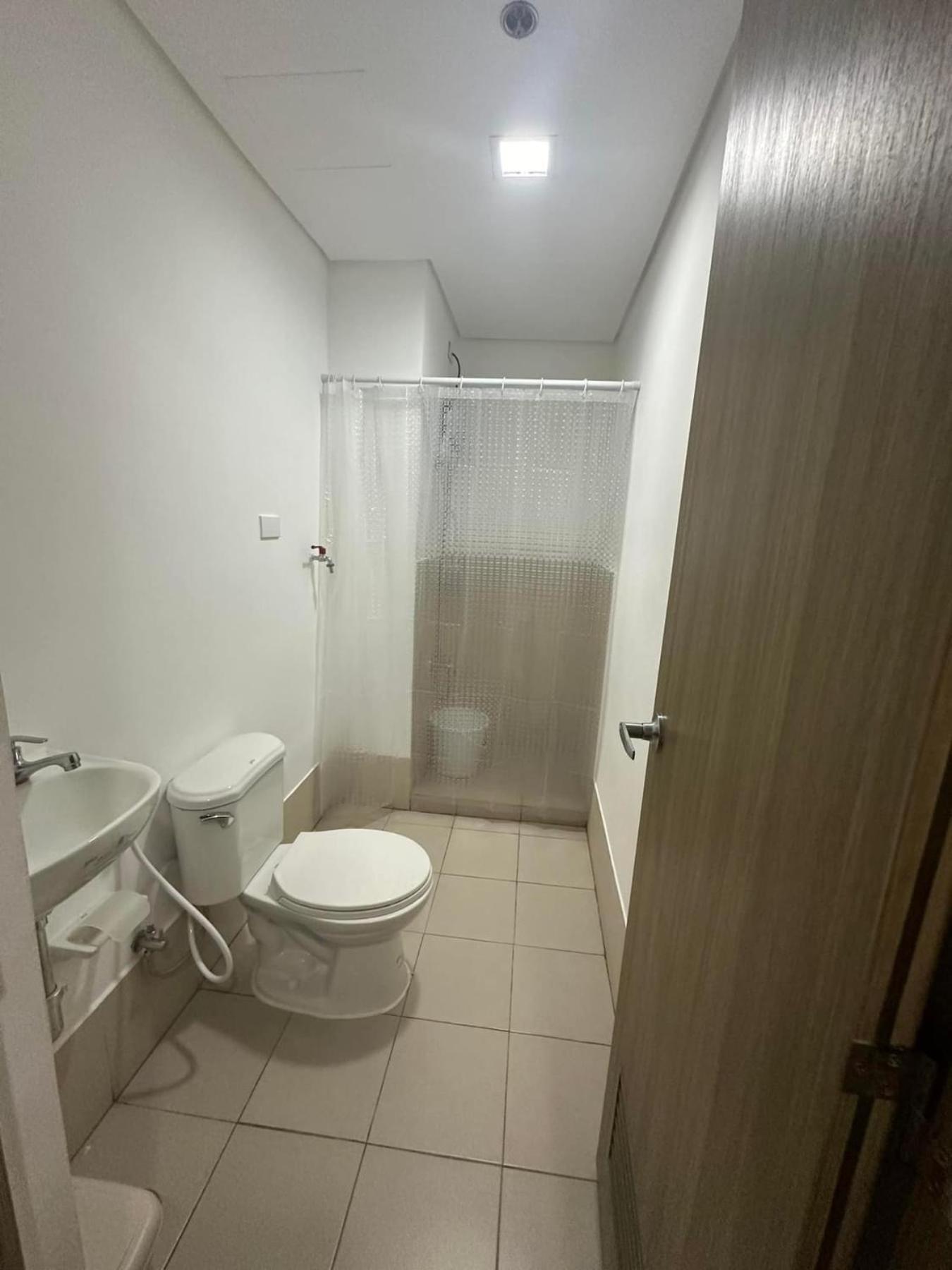Starlight Suites Trece Martires Luaran gambar