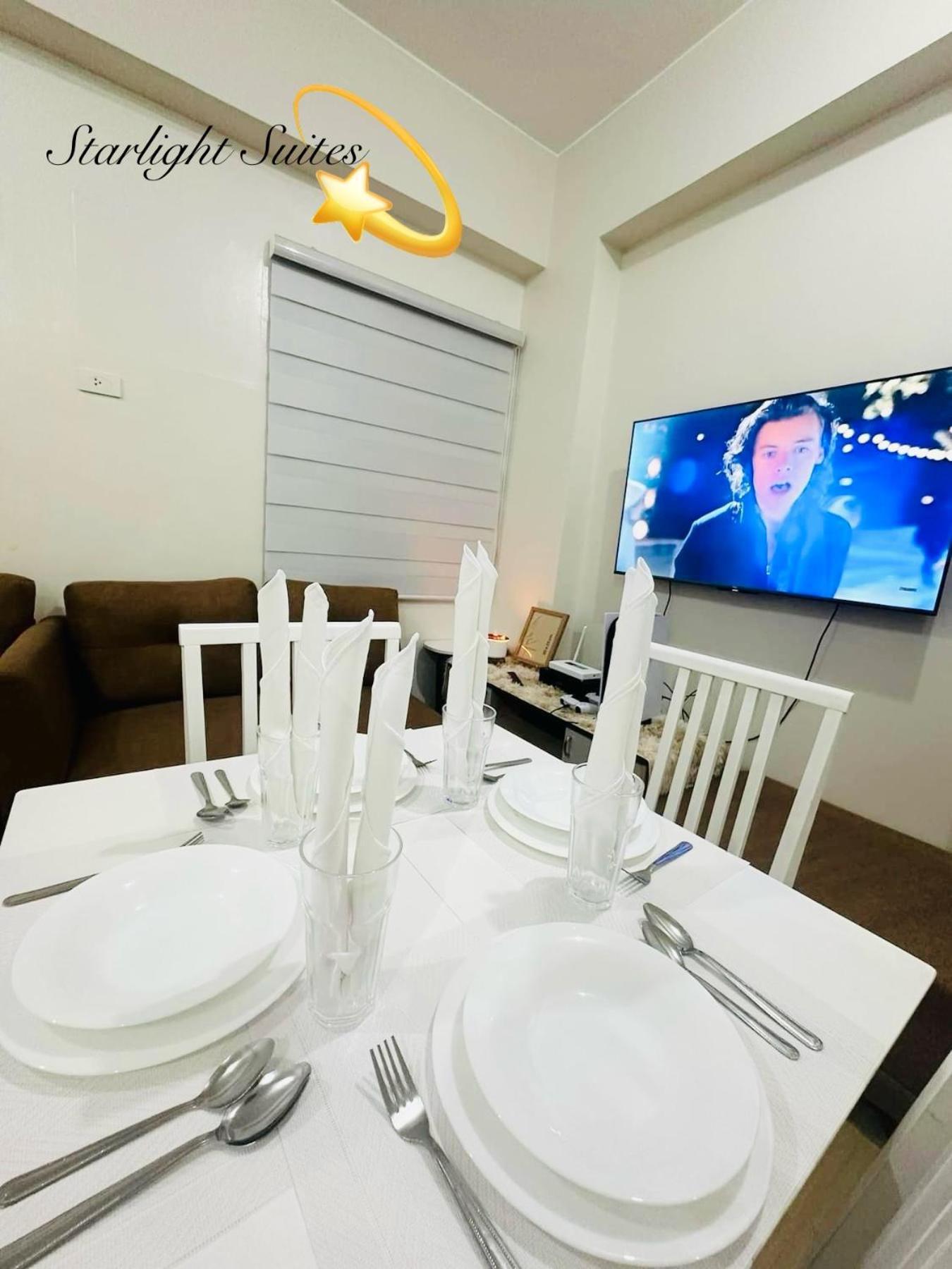 Starlight Suites Trece Martires Luaran gambar