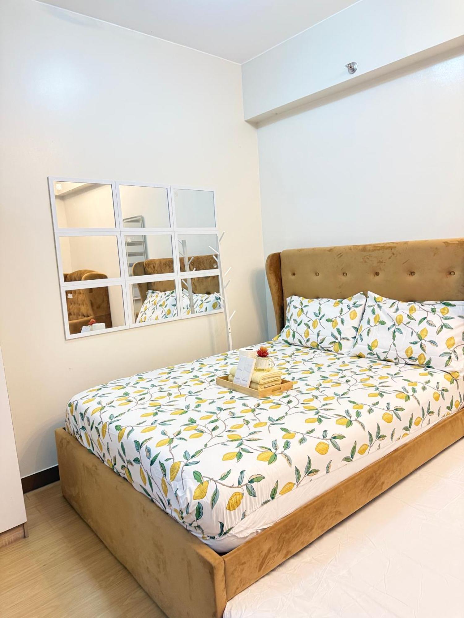 Starlight Suites Trece Martires Luaran gambar